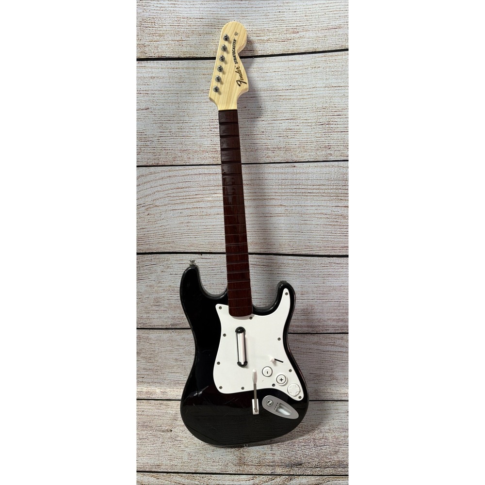 Pre-Owned Nintendo Wii Rock Band Fender Stratocaster Guitar NWGTS2 (No Dongle)